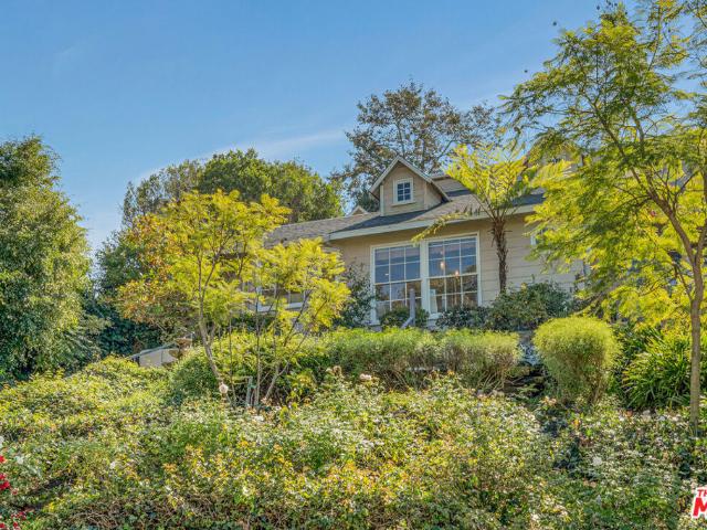 House for sale in Hollywood Hills, Los Angeles