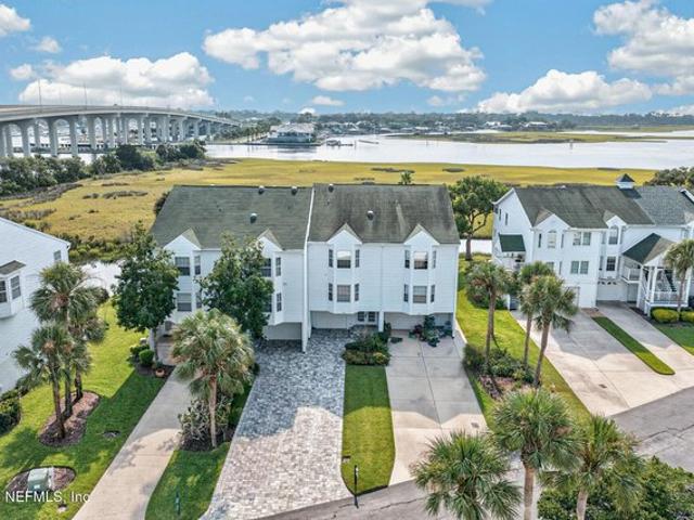 Townhouse for sale in Jacksonville, Florida