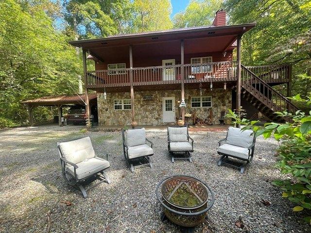 House for sale in Hayesville, North Carolina