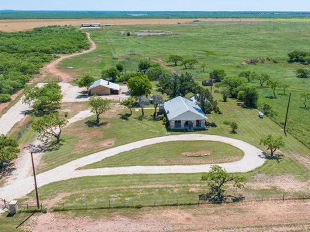 Land for sale in Taylor, Texas