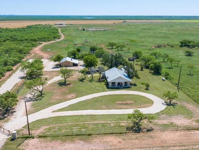 Land for sale in Taylor, Texas