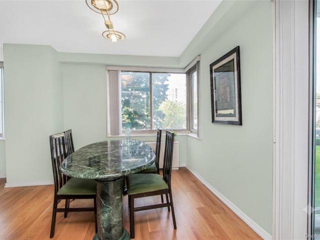 Property for sale in The Bronx, Arverne