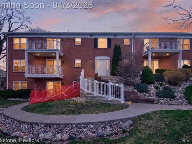 Condo for sale in Lansing, Michigan