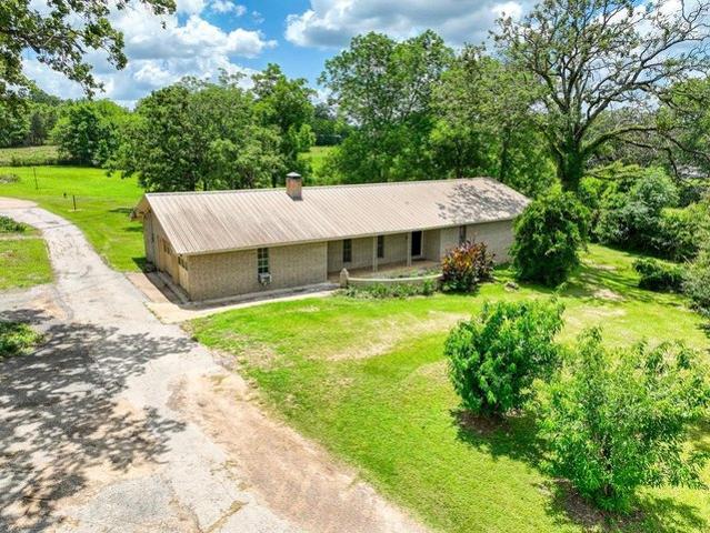 House for sale in Palestine, Texas