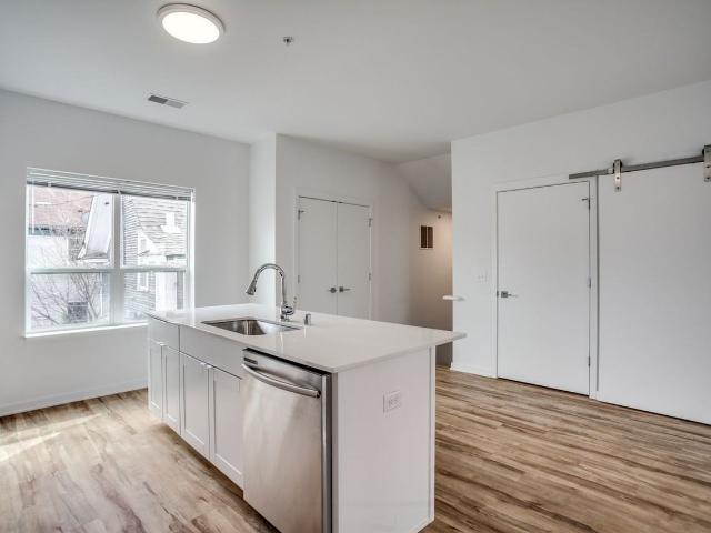 Apartment for rent in Hennepin, Minnesota