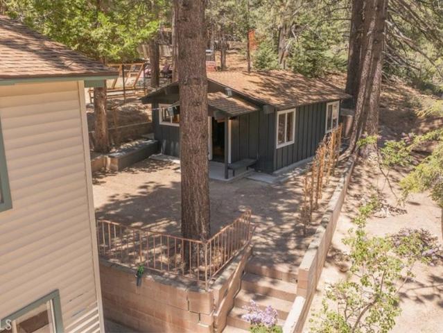 House for sale in Green Valley Lake