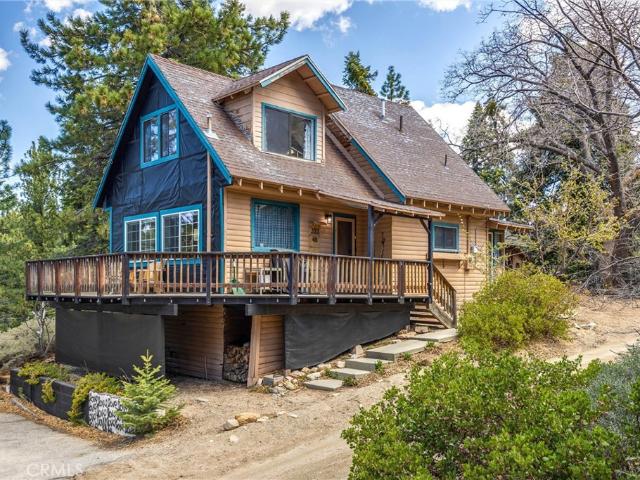 House for sale in Green Valley Lake