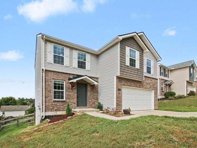 House for sale in Burlington, Boone County