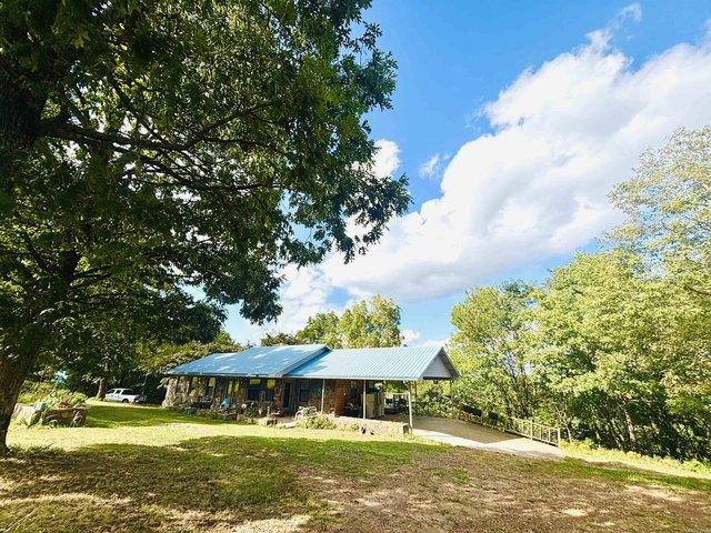 House for sale in Ark