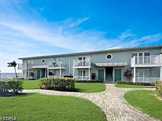 Condo for sale in North Fort Myers, Florida