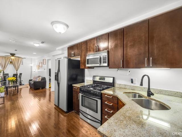 Condo for sale in Chicago Park, Illinois