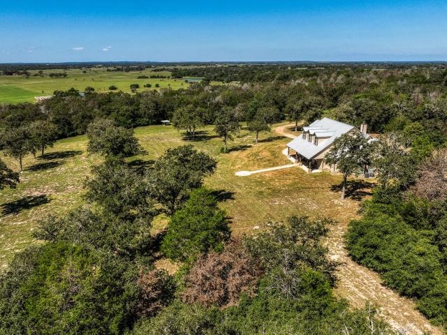 Farm for sale in Lexington, Texas