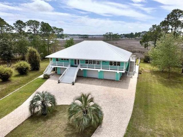 House for sale in Milton, Florida