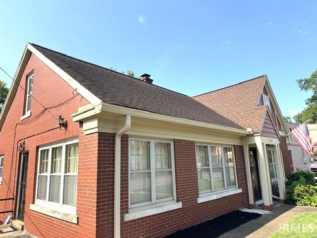 House for sale in Evansville, Indiana