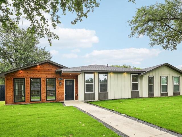 House for sale in Dallas, Texas