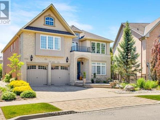 House for sale in Oakville, Ontario