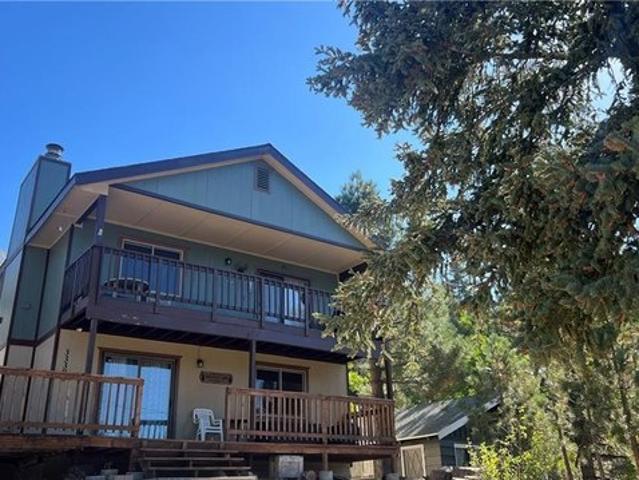 House for sale in Green Valley Lake, California