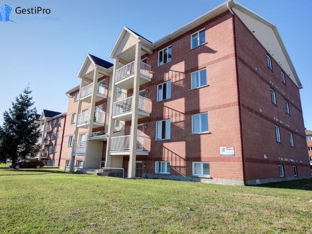 Apartment for rent in Giffard, Québec