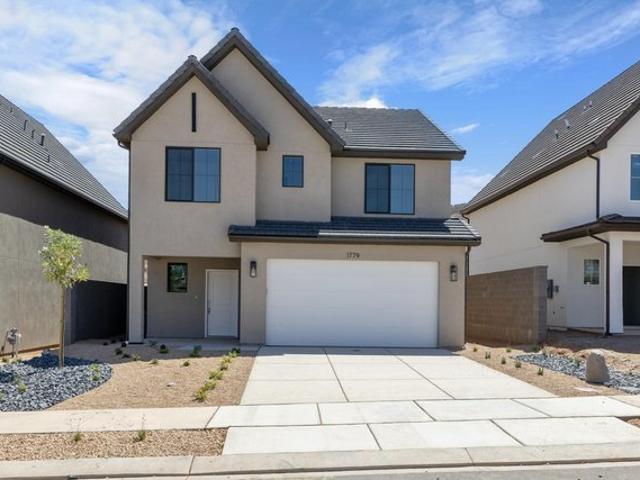 House for sale in Washington, Utah