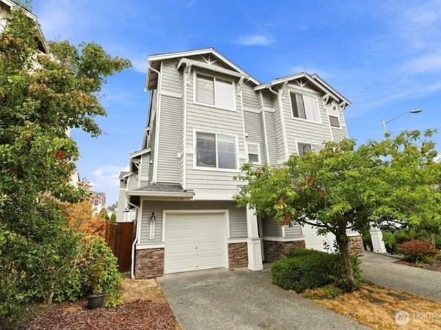Townhouse for sale in Everett, Washington
