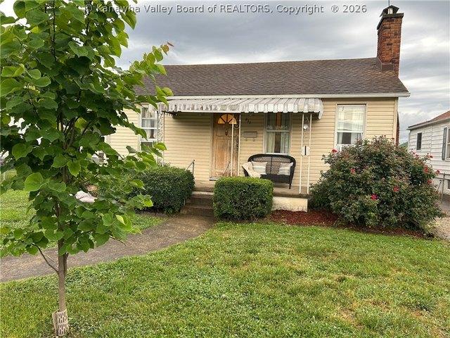 House for sale in Dunbar, West Virginia