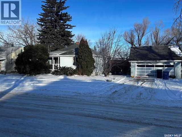 House for sale in Weyburn, Saskatchewan