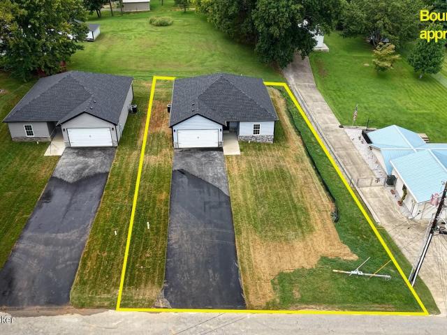 House for sale in Vine Grove, Hardin County