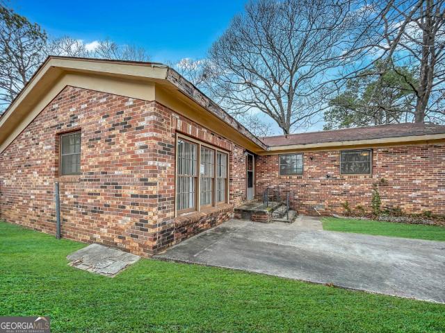 House for sale in Kathleen, Georgia