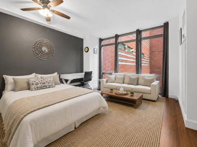 Apartment for sale in Arverne, New York