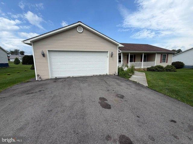 House for sale in Caldwell, West Virginia