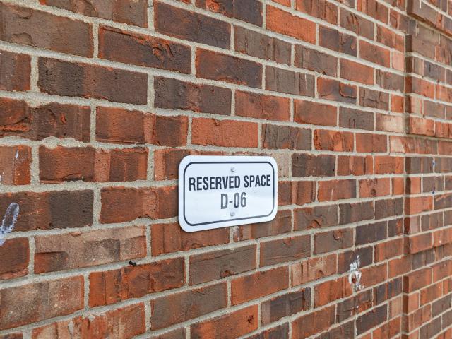 Condo for sale in Frankfort