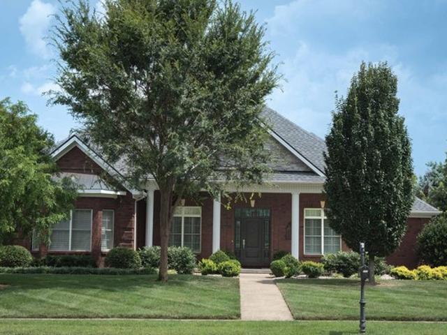 House for sale in Versailles, Kentucky