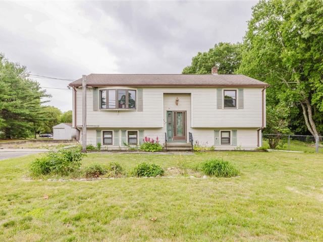 House for sale in Tiverton, Rhode Island