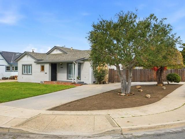 House for sale in Salinas, California