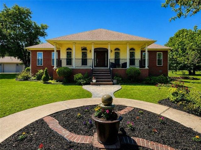 House for sale in Ark