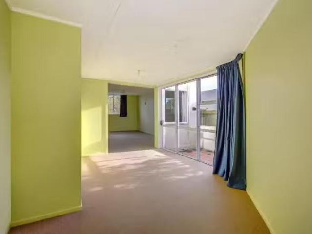 House for rent in Otakou