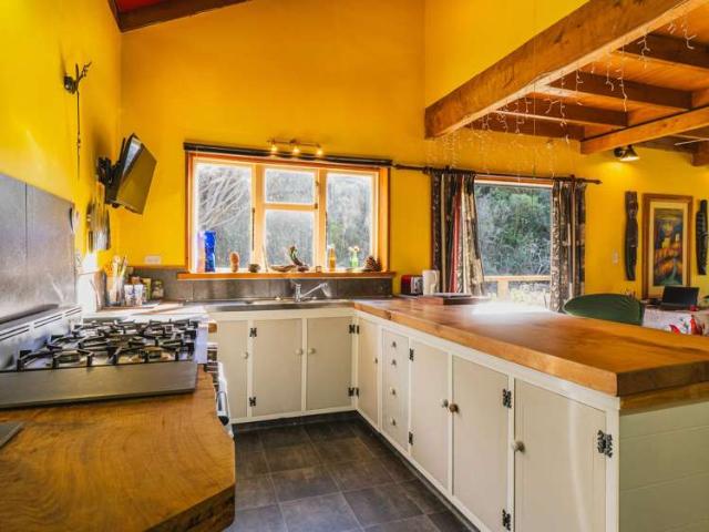 House for sale in Little Akaloa, Canterbury