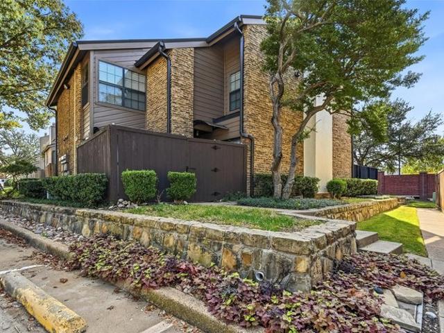 Condo for sale in Richardson, Texas