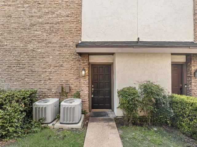 Condo for sale in Richardson, Texas