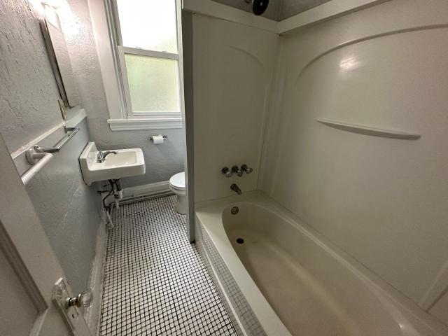 Apartment for rent in Pittsburg, Pennsylvania