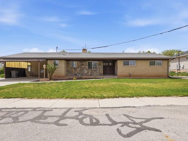 House for sale in Richfield, Utah