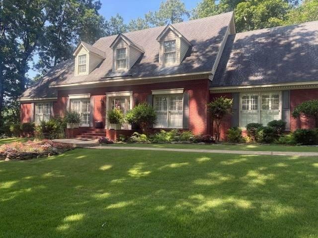 House for sale in Grenada, Grenada County