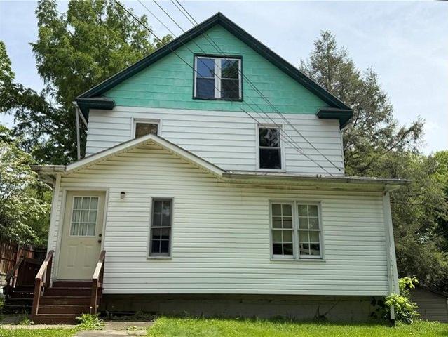 House for sale in Slippery Rock, Pennsylvania