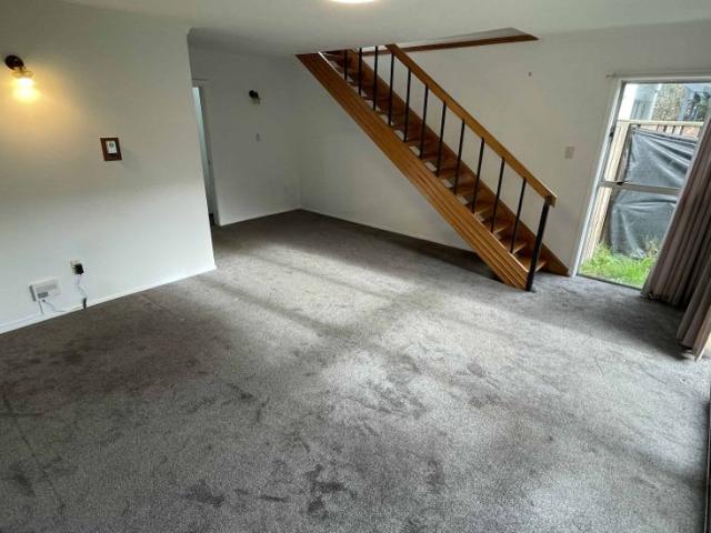 Townhouse for rent in Heathcote, Canterbury