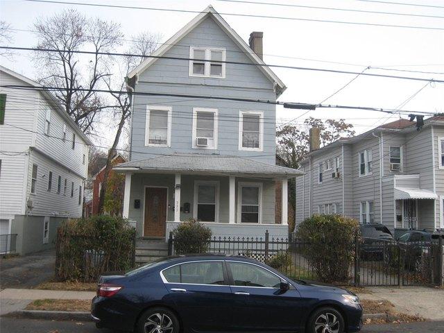 House for sale in Mount Vernon, New York