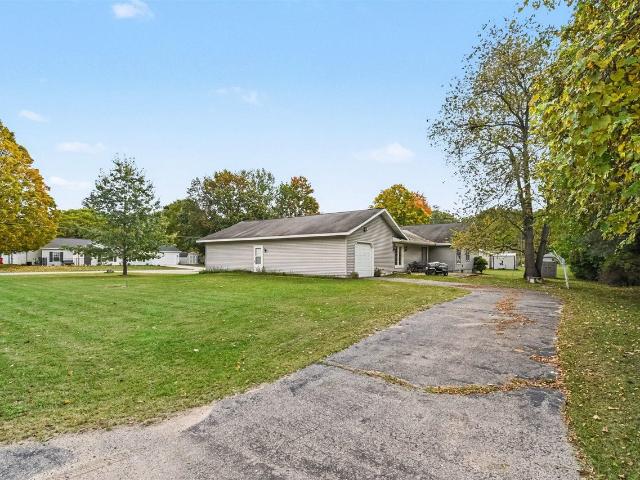 House for sale in Newaygo, Newaygo County
