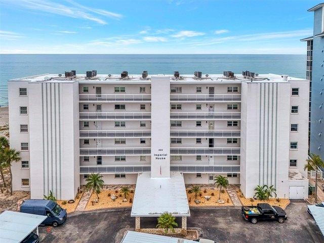 Condo for sale in Venice, Florida