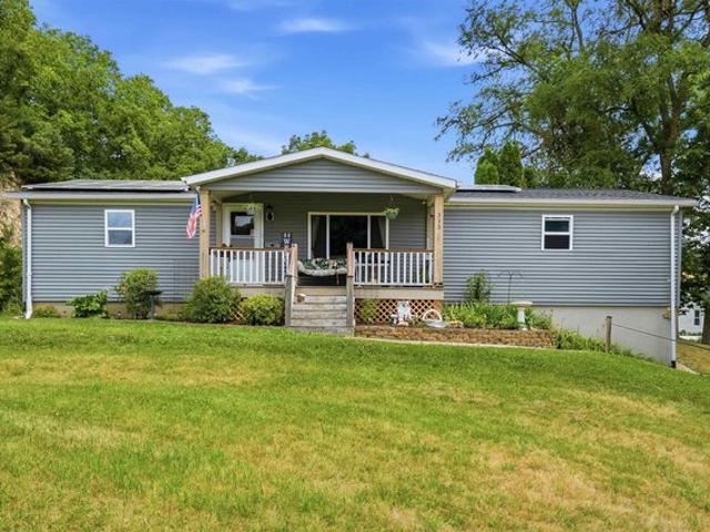 House for sale in Dubuque, Iowa