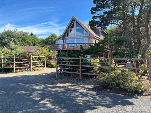 House for sale in Ocean Park, Washington