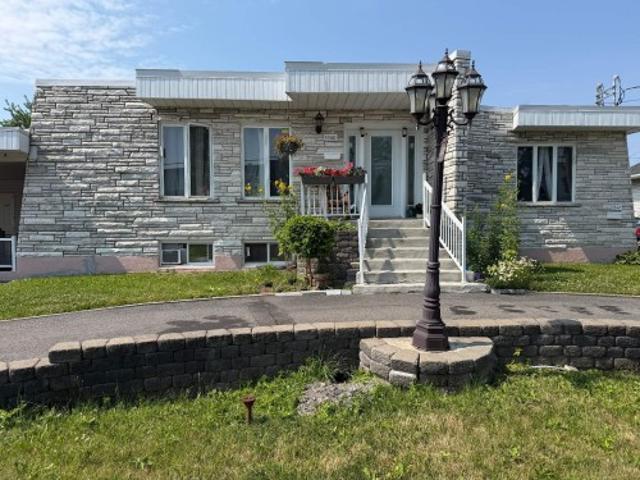 Property for sale in Saint-Hubert, Longueuil